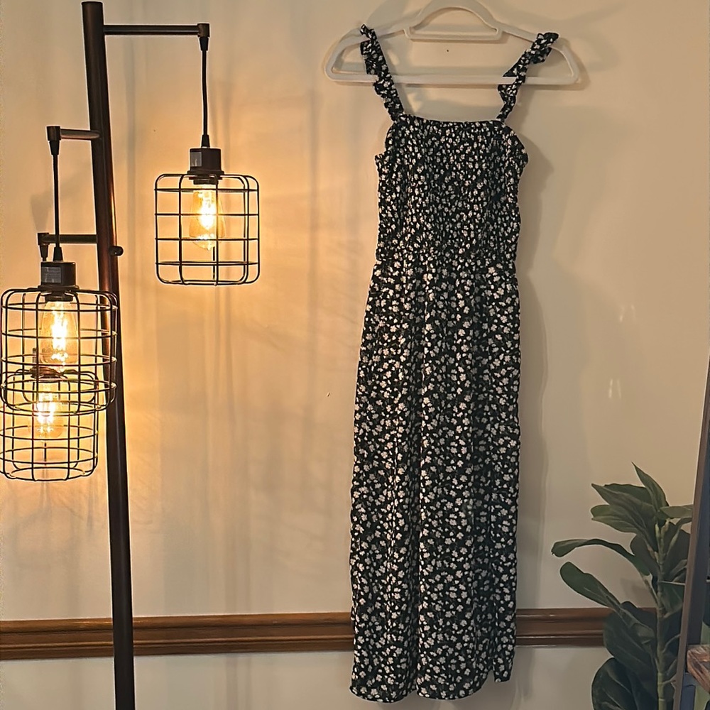 Abercrombie & Fitch Black Floral Midi Dress
